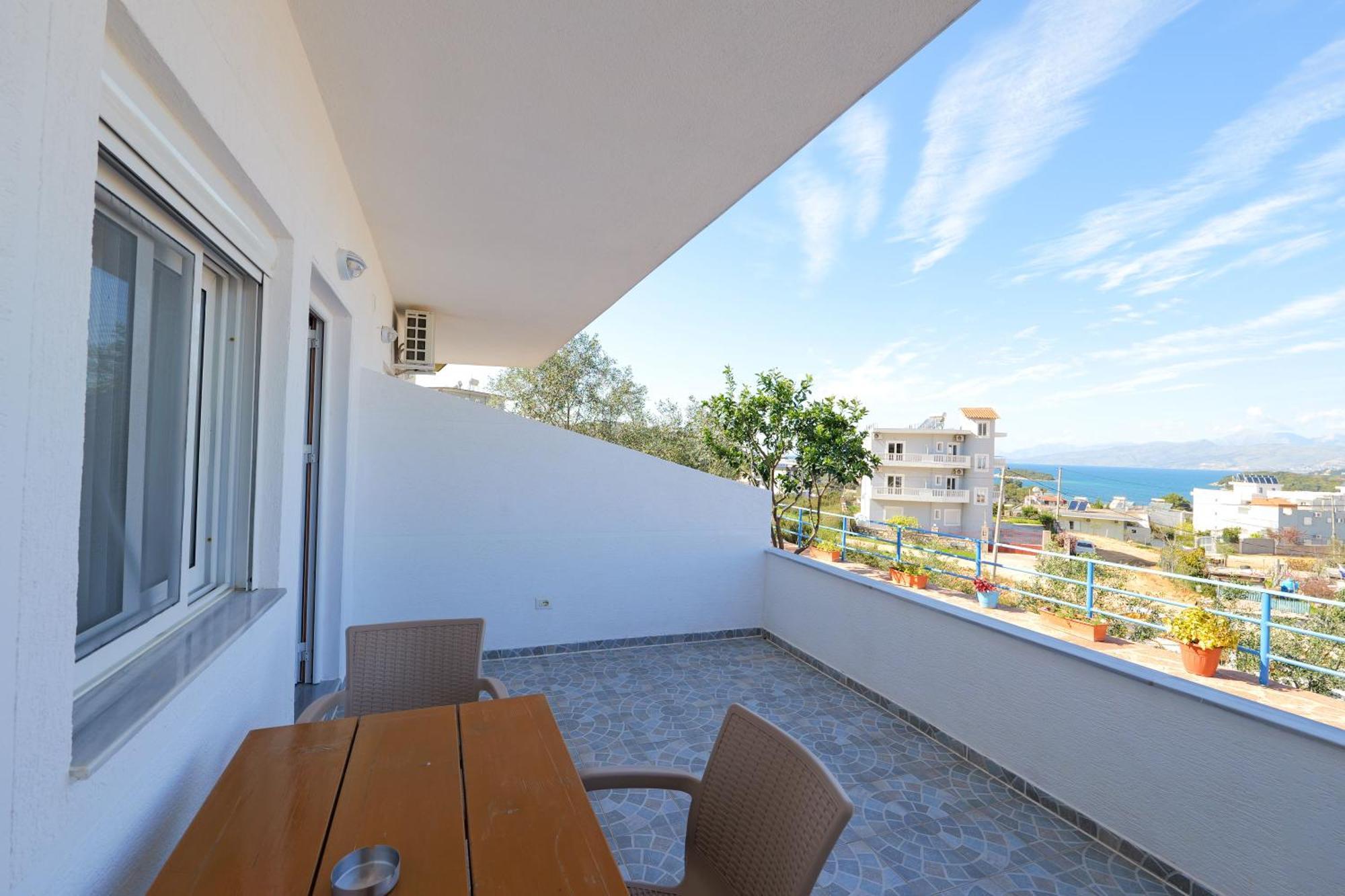 Guesthouse Blue Sky Ksamil Dış mekan fotoğraf
